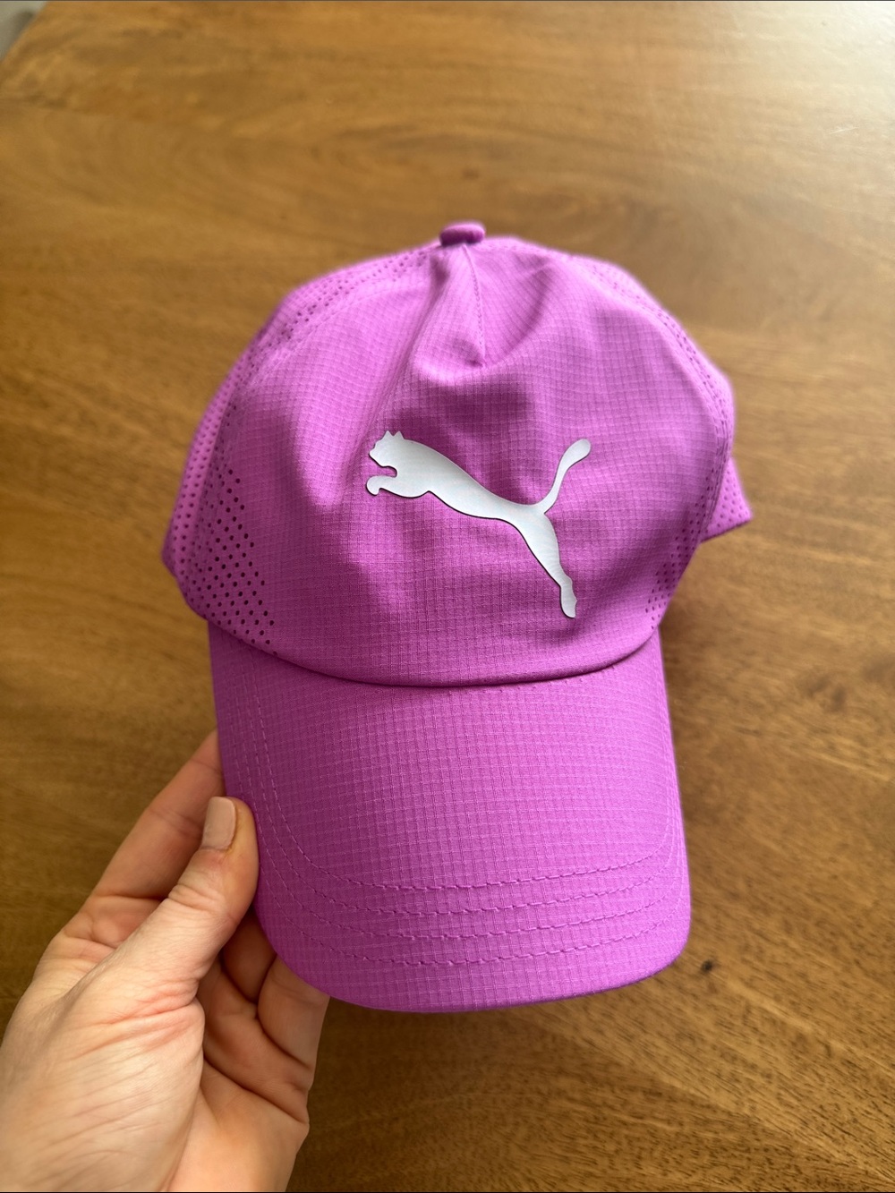 Puma fuschia Bright Purple Sport Cap running hat
